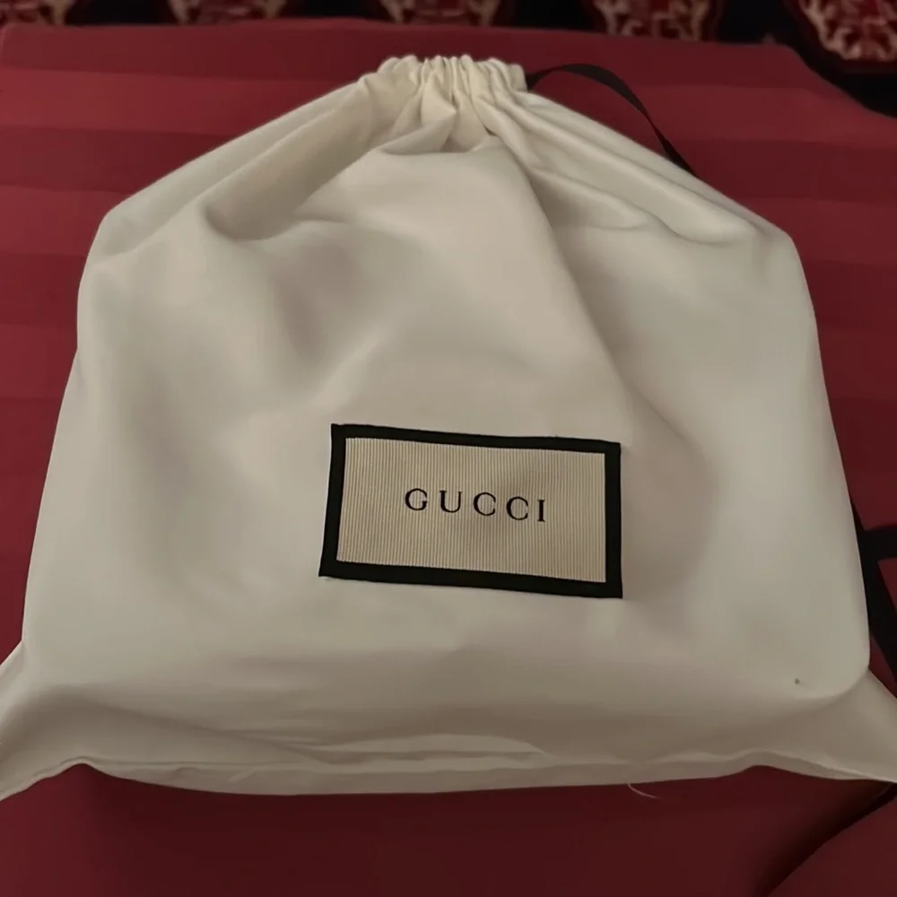 NWT Interlocking GUCCI GREY BAG - Picture 9 of 9